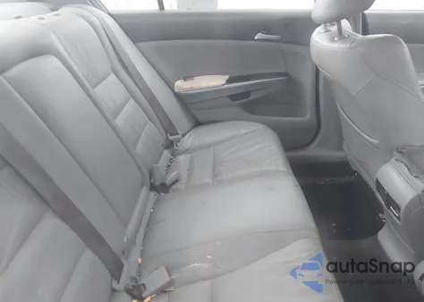 2010 Honda Accord 2.4 Ex-L z USA, uszkodzony, nr VIN 1HGCP2F85AA019366